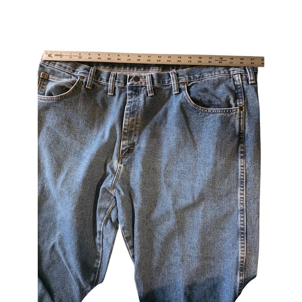 Wrangler Rugged Wear Mens Jeans 44x30 Blue Denim Relaxed Fit Straight Leg - Picture 6 of 9